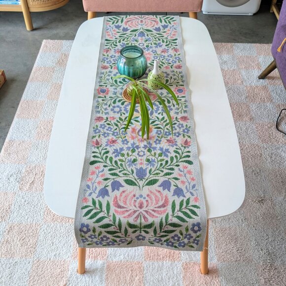 Ekelund Weavers Akvarell Organic Cotton Table Runner 14" x 47" - Picture 2 of 6